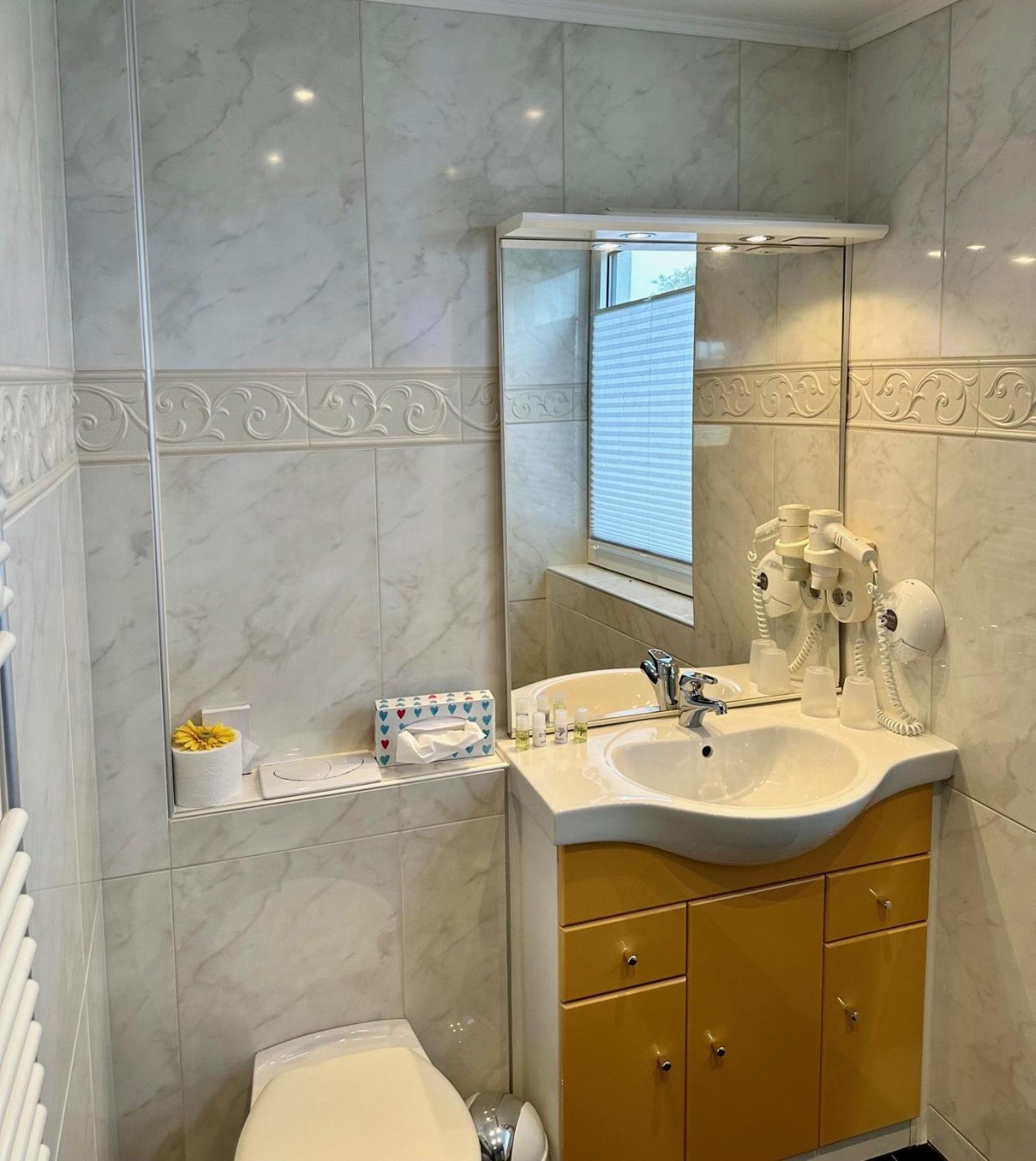 קושהאבן Aparthotel Kleine Perle מראה חיצוני תמונה